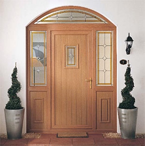 Arch Door & Side Screens